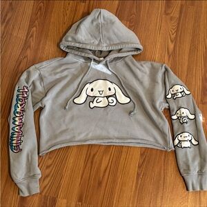 Hello Kitty & Friends Gray Cropped Hoodie‎ Cartoon Character Y2k Festive